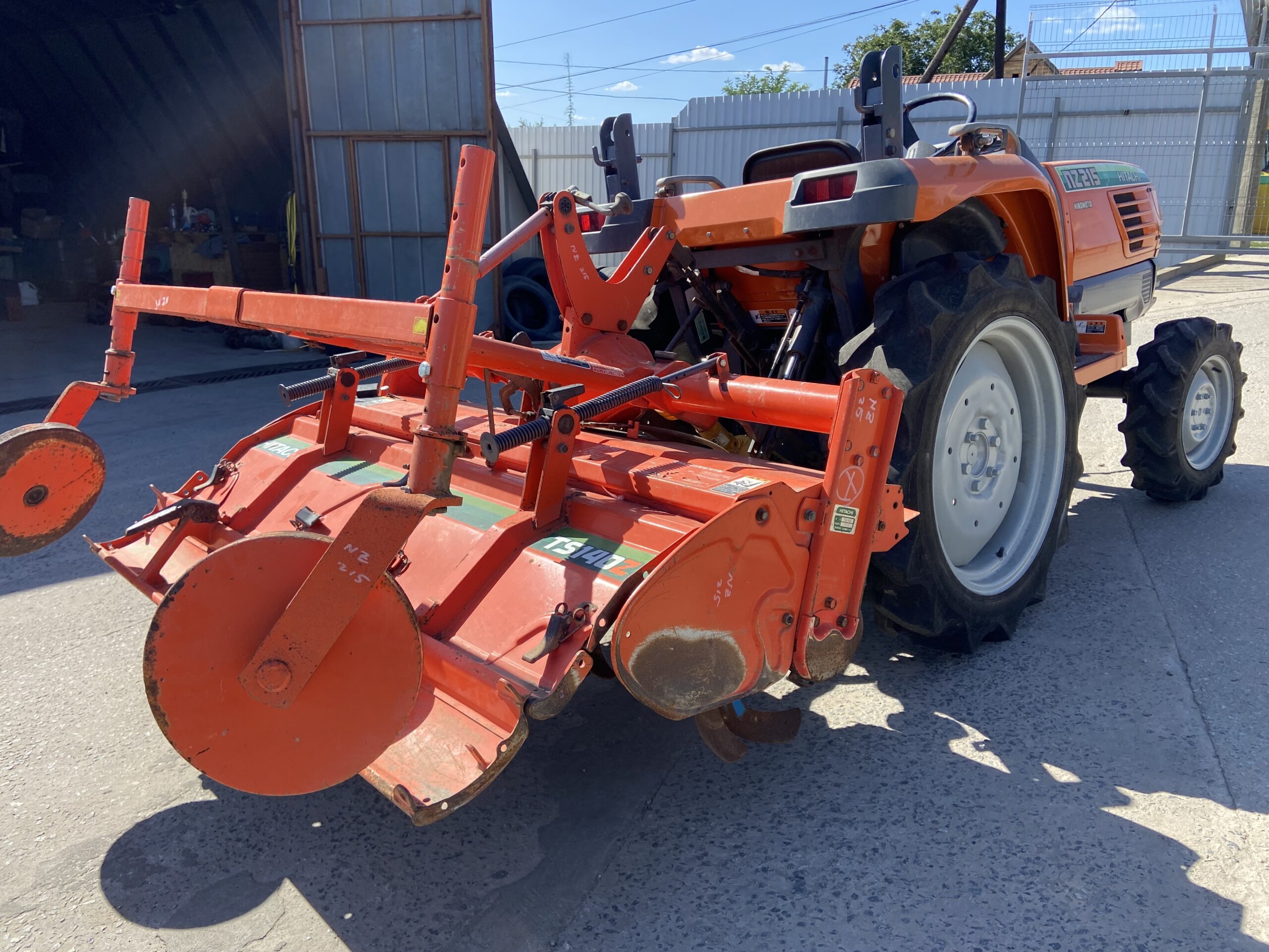 Hitachi NZ215 Японський міні трактор, - Зображення 9