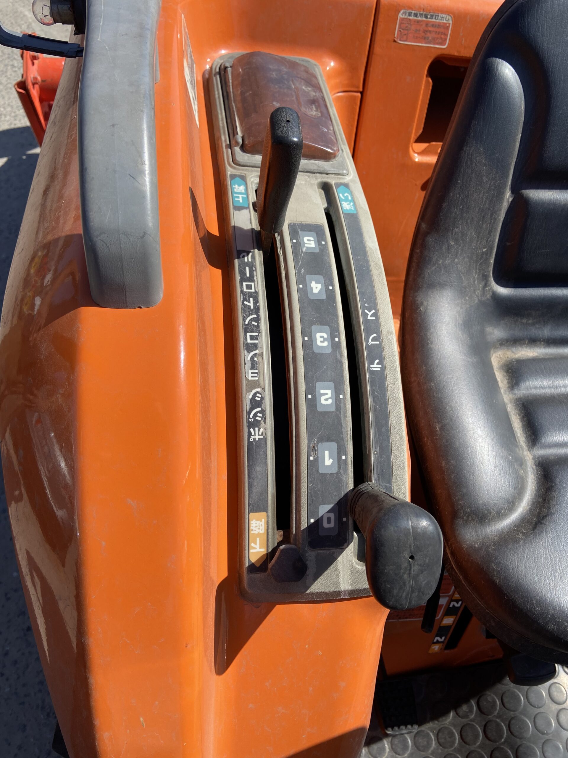 Hitachi NZ215 Японський міні трактор, - Зображення 12