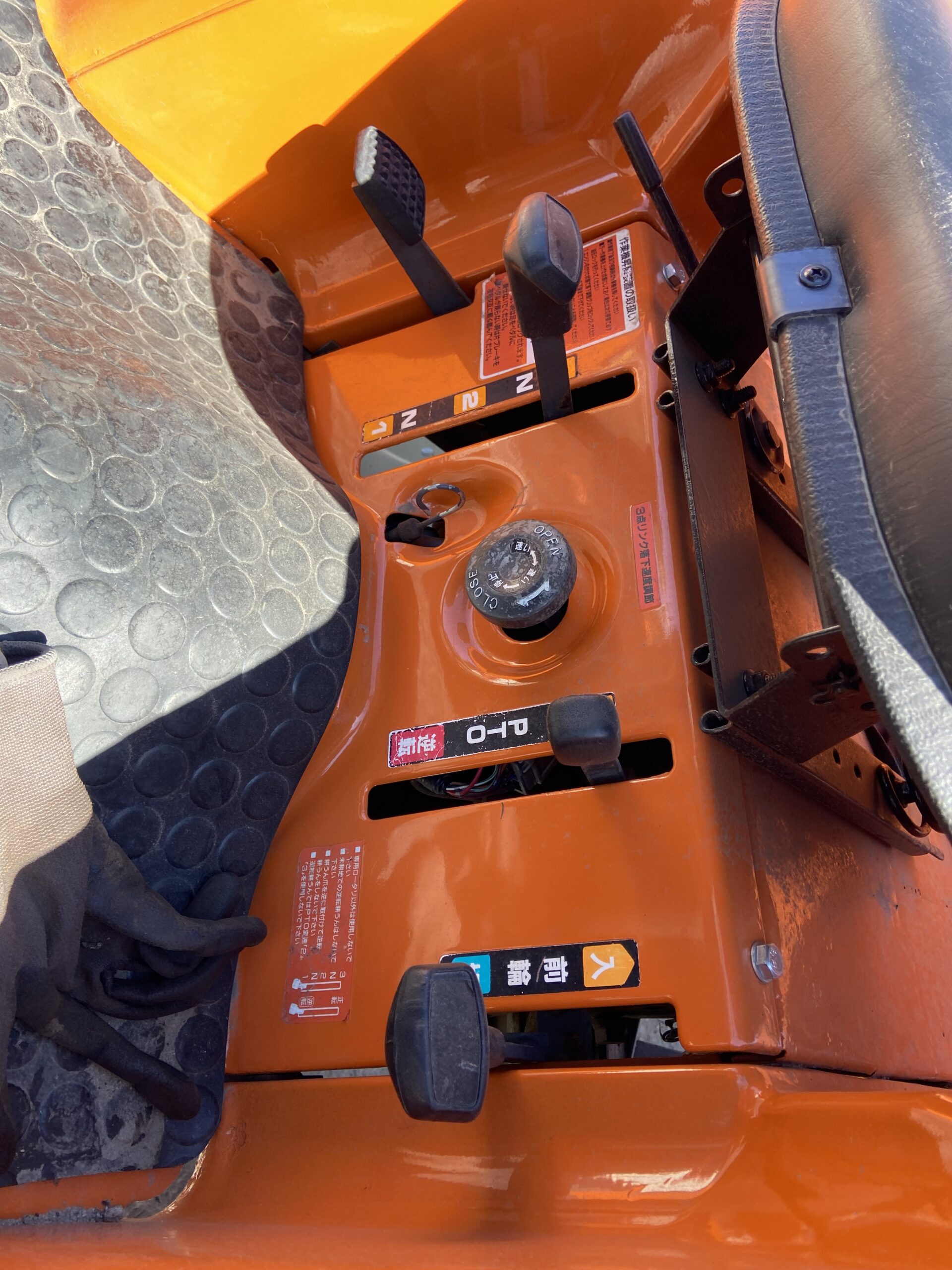 Hitachi NZ215 Японський міні трактор, - Зображення 13